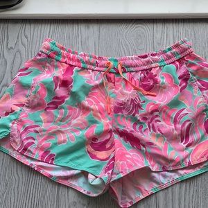 Lilly Pulitzer Luxletic Run Around Short SZ M